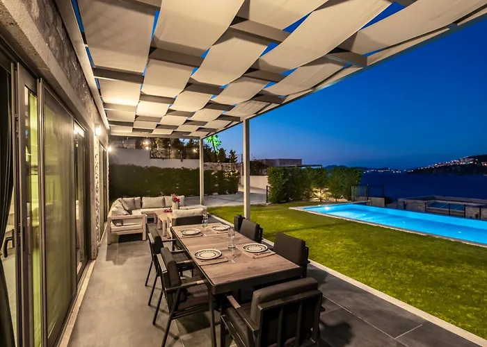 别墅 Bovilla Salt *